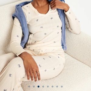 Old navy Pointelle Knit Pajama set